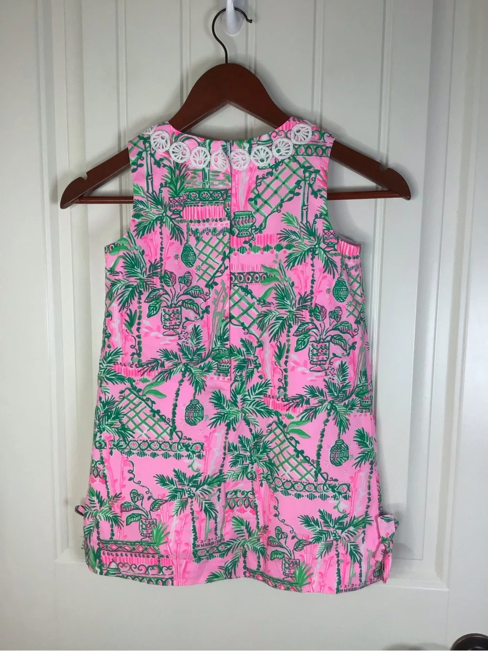 Lilly Pultizer Classic Shift Dress in Mandevilla Baby Always Worth It Size 6. - Picture 5 of 8